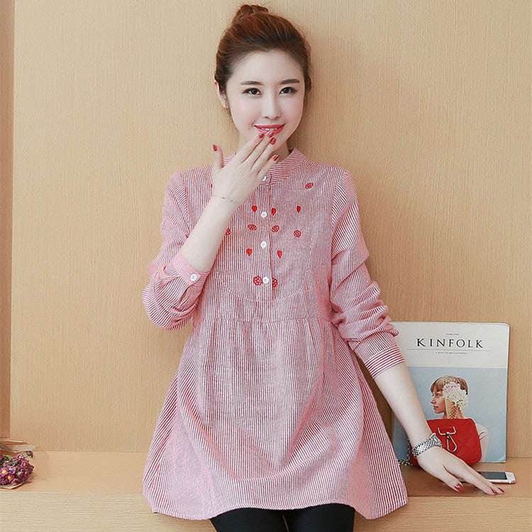 Embroidery Maternity Top